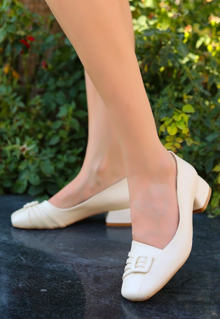 Raise Beyaz Cilt Topuklu Ayakkabı